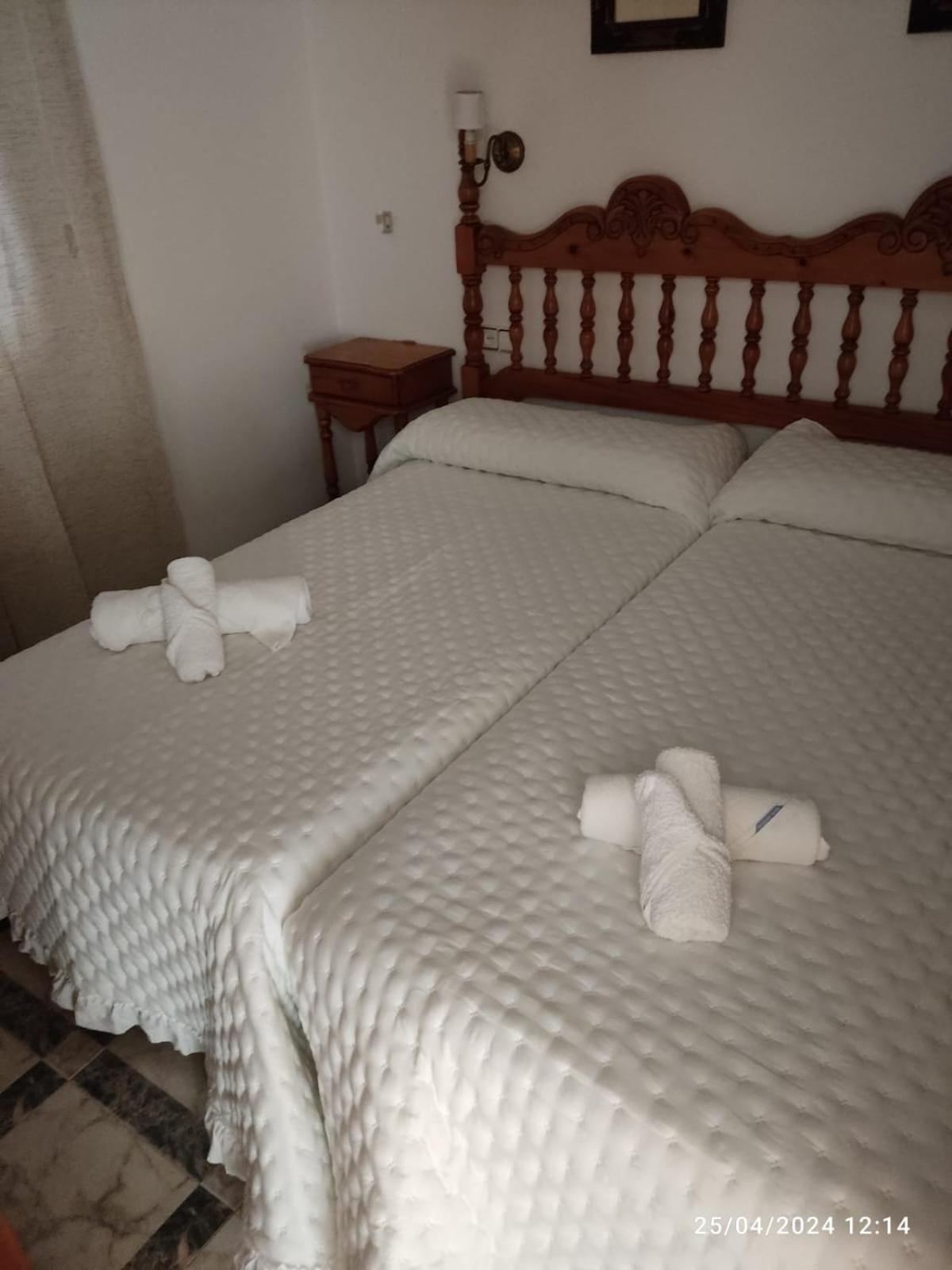 Hostal Quinto Pino Chipiona Kültér fotó