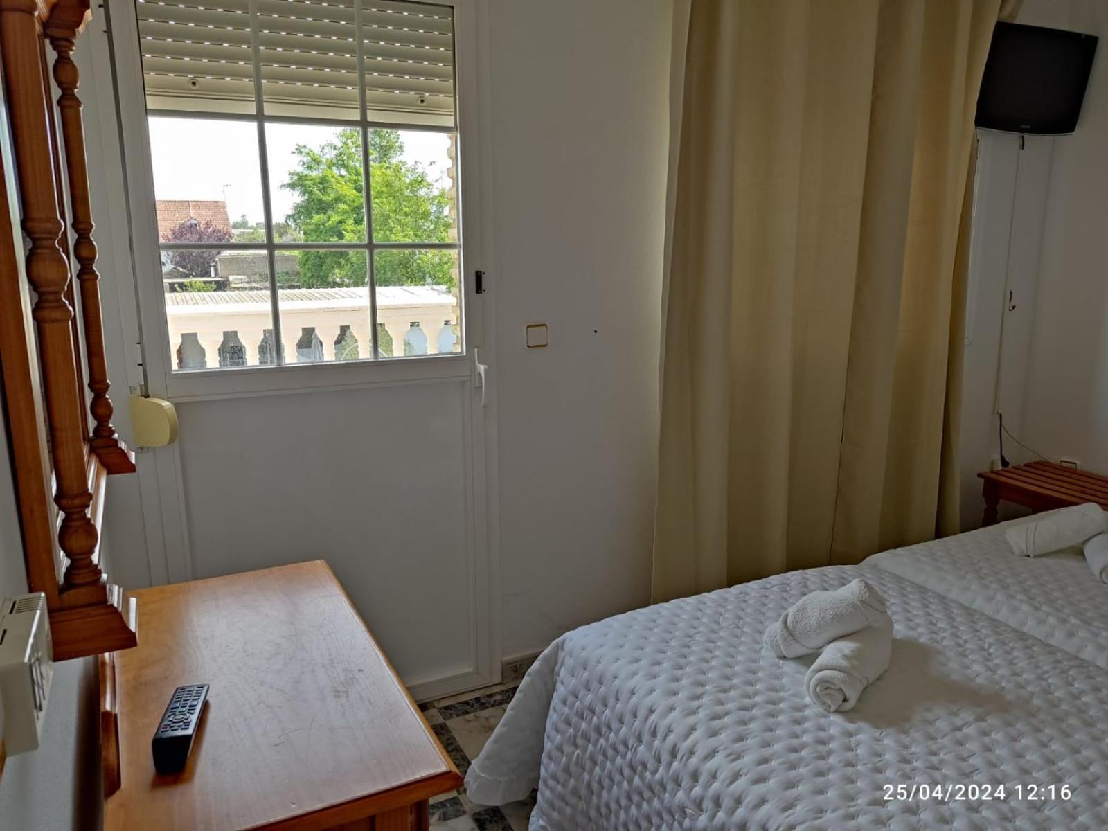 Hostal Quinto Pino Chipiona Kültér fotó