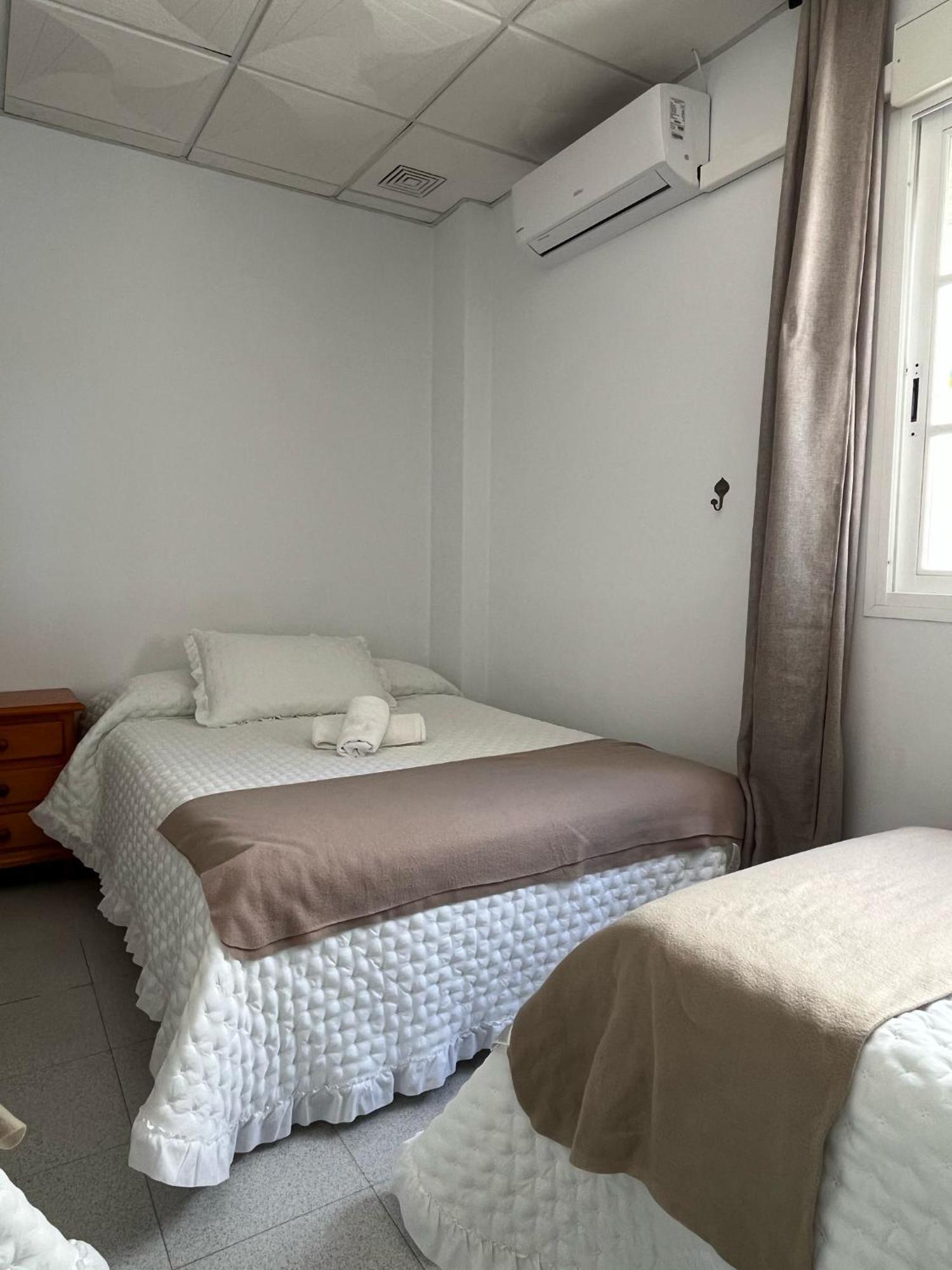 Hostal Quinto Pino Chipiona Kültér fotó
